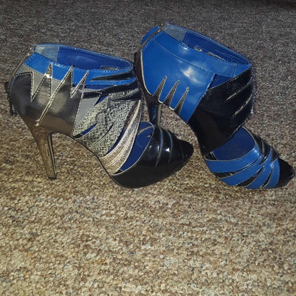 Zigi Soho Heels
